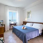 Grand Excelsior