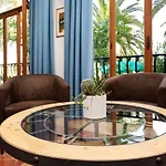Hotel Grand Excelsior 4*