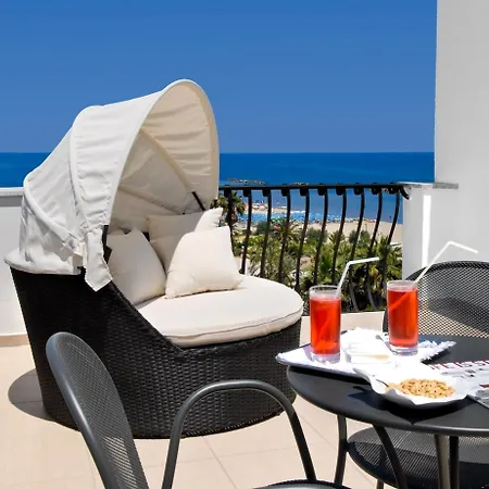 Hotel Grand Excelsior 4*