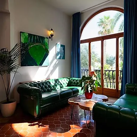 Grand Excelsior Hotel 4*