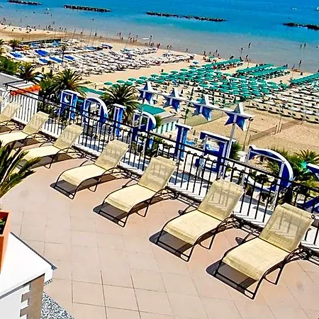 Hotel Grand Excelsior 4*