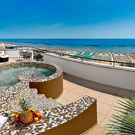 Grand Excelsior Hotel