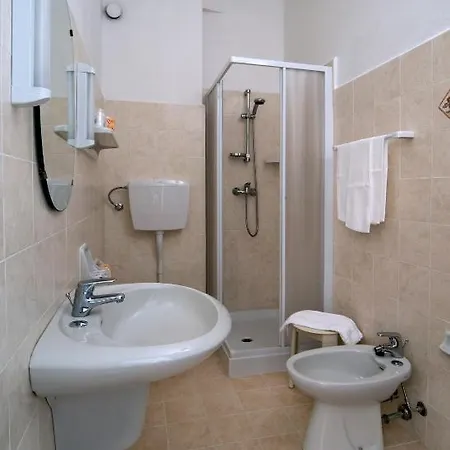 Hotel Grand Excelsior 4*