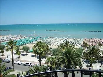 Grand Excelsior
