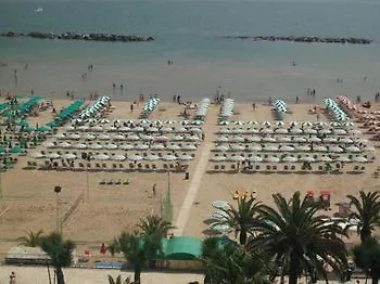 Otel Grand Excelsior 4*