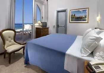 Grand Excelsior Otel 4*