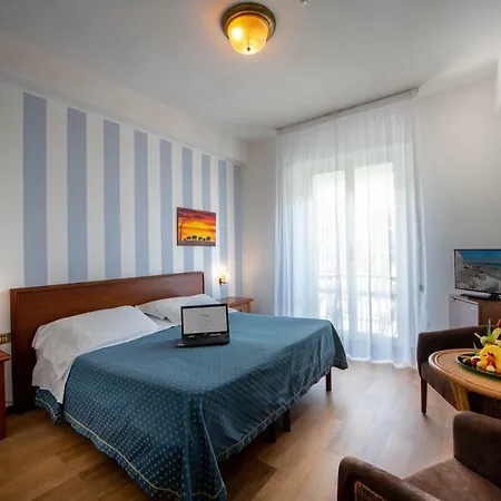 Grand Excelsior