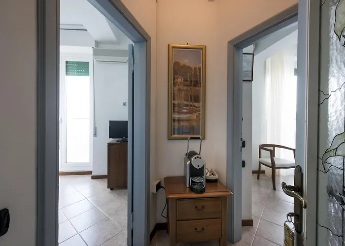 Hotel Grand Excelsior 4*