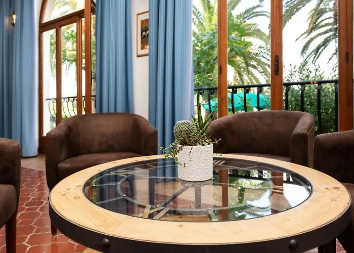 Hotel Grand Excelsior 4*